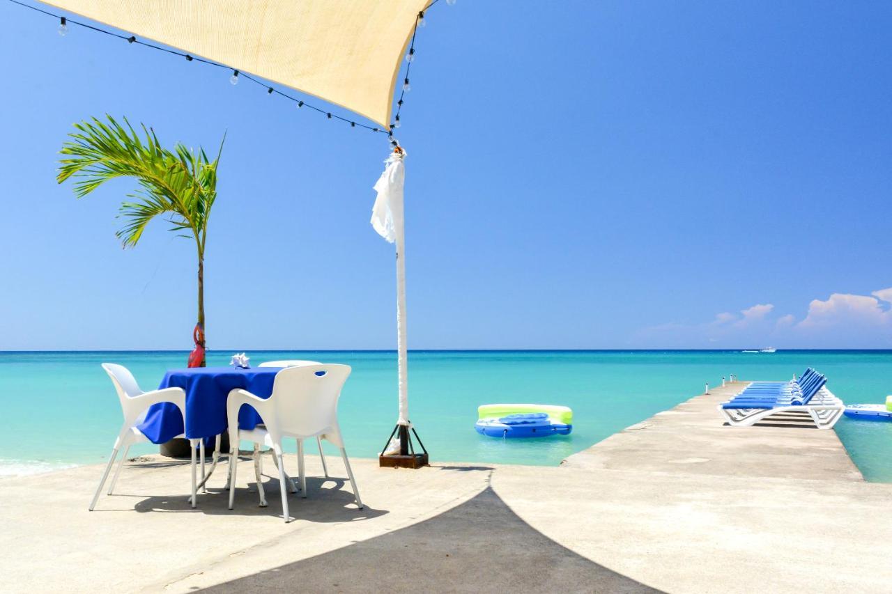 Beach Front Hotel Ocho Rios Eksteriør bilde